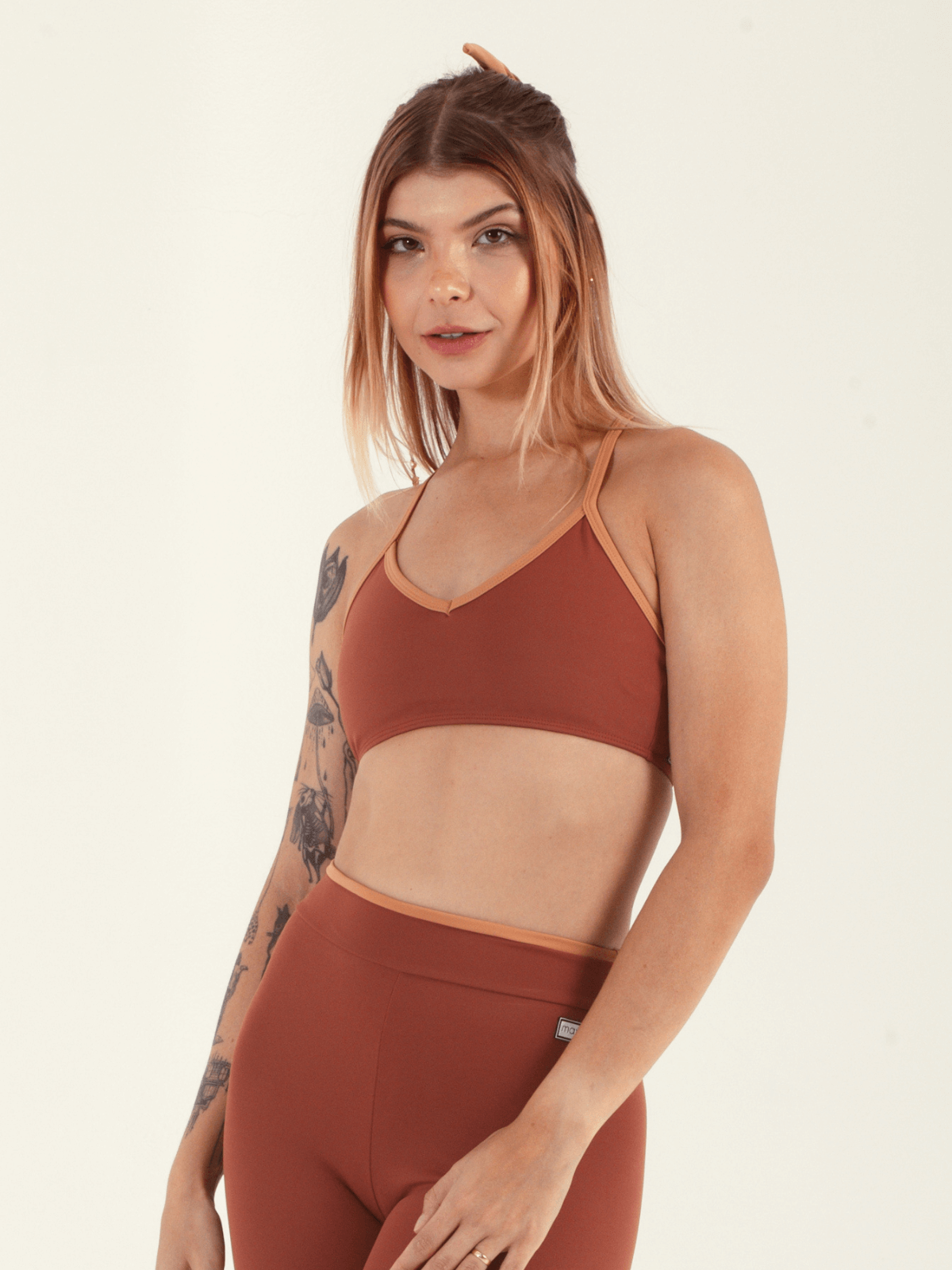 TOP GYM FRAPÊ COM AREIA