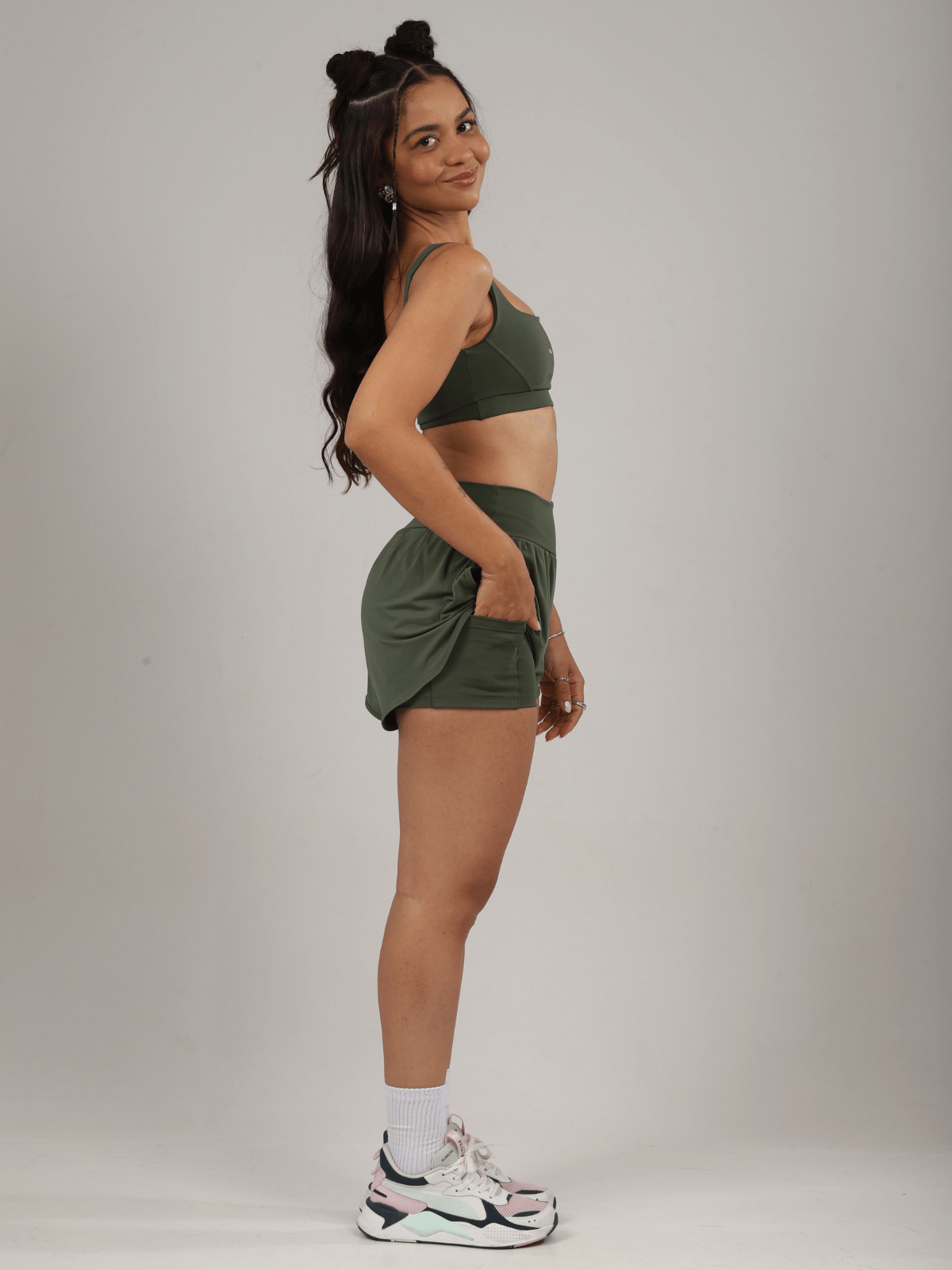 SHORT FRESH RUN VERDE MILITAR