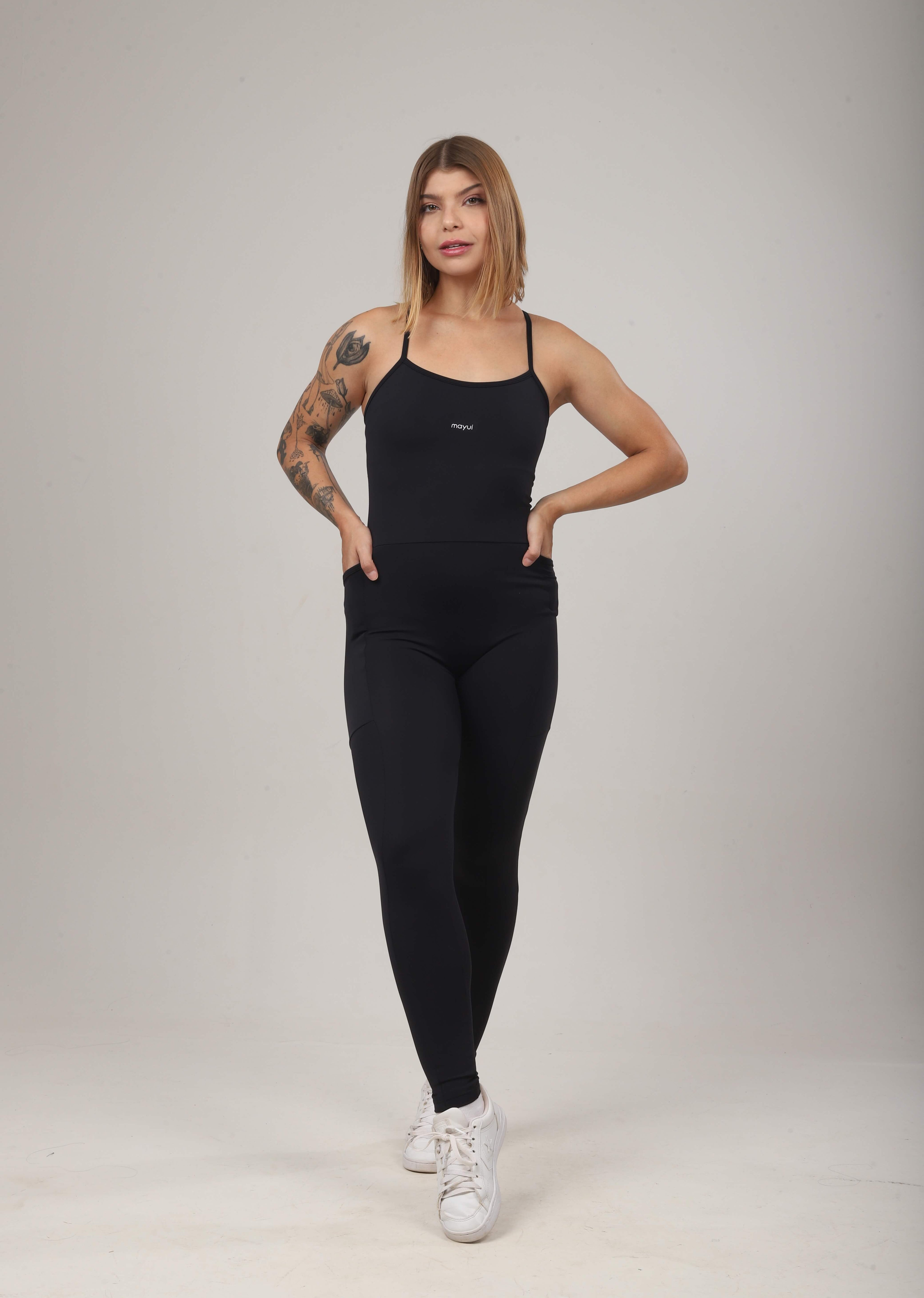 MACACÃO ELEVATE PRETO