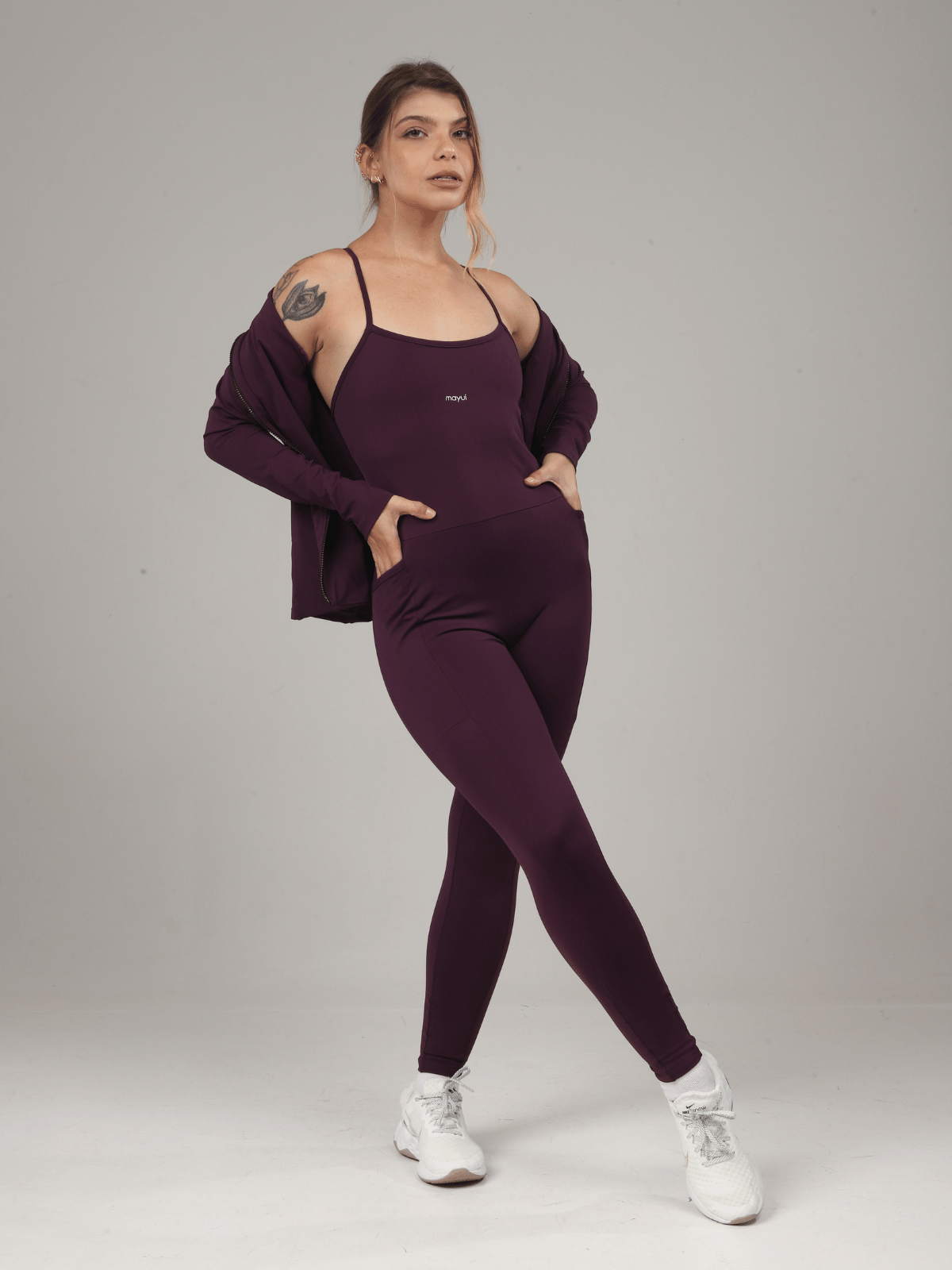 MACACÃO ELEVATE  UVA