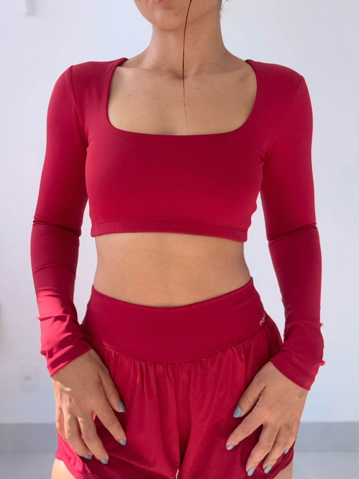 CROPPED MANGA LONGA RED CHERRY