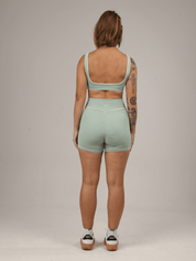 SHORT ESSENTIAL PISTACHE