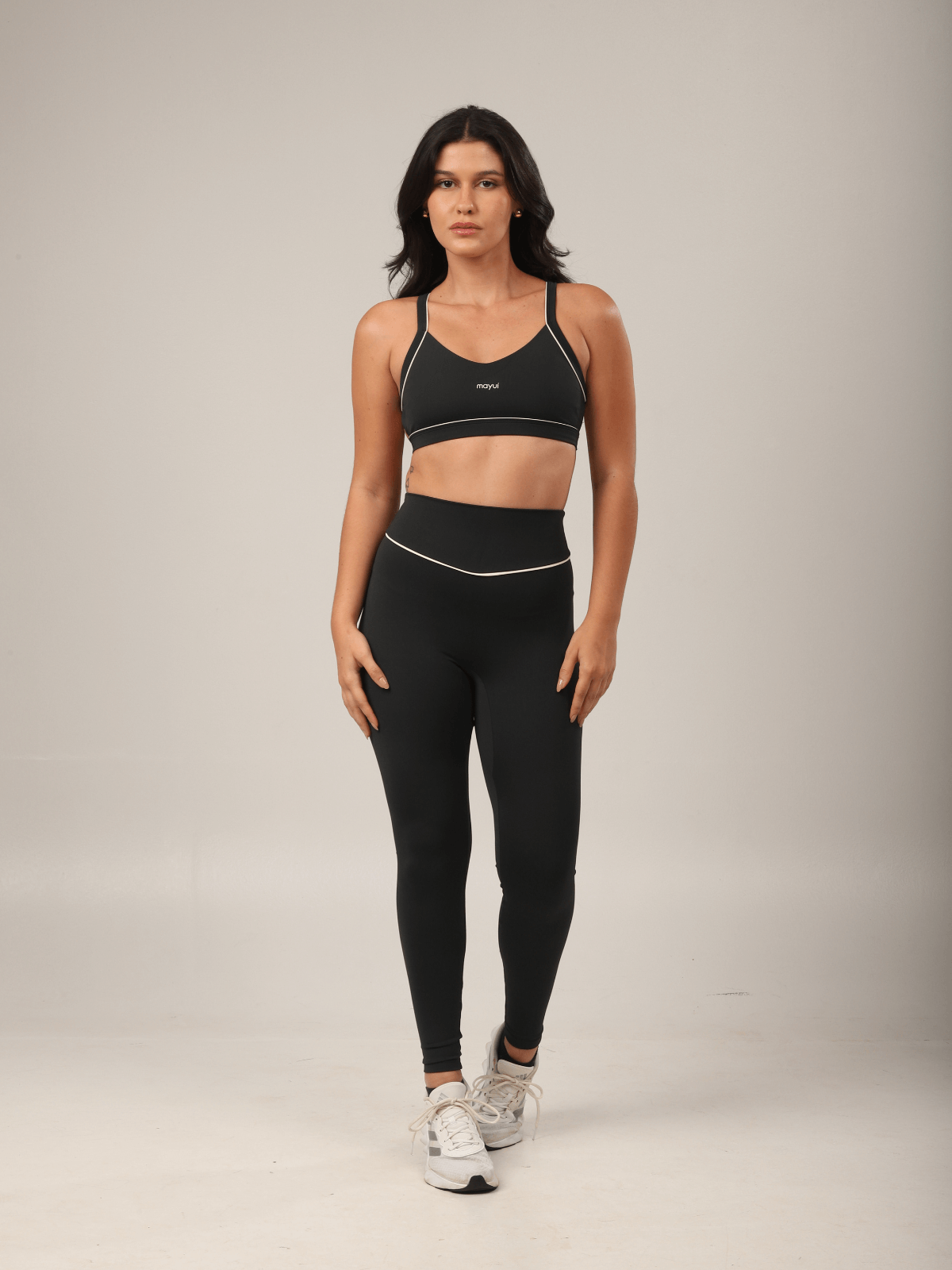 LEGGING ESSENTIAL PRETO