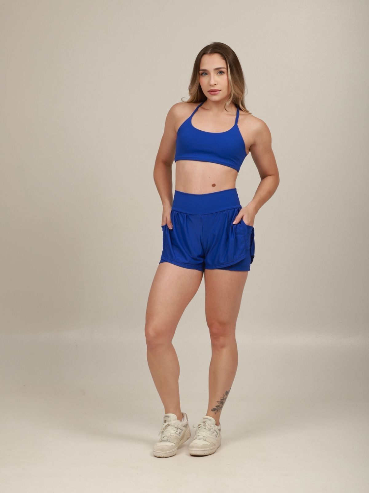 SHORT FLOW AZUL INTENSO