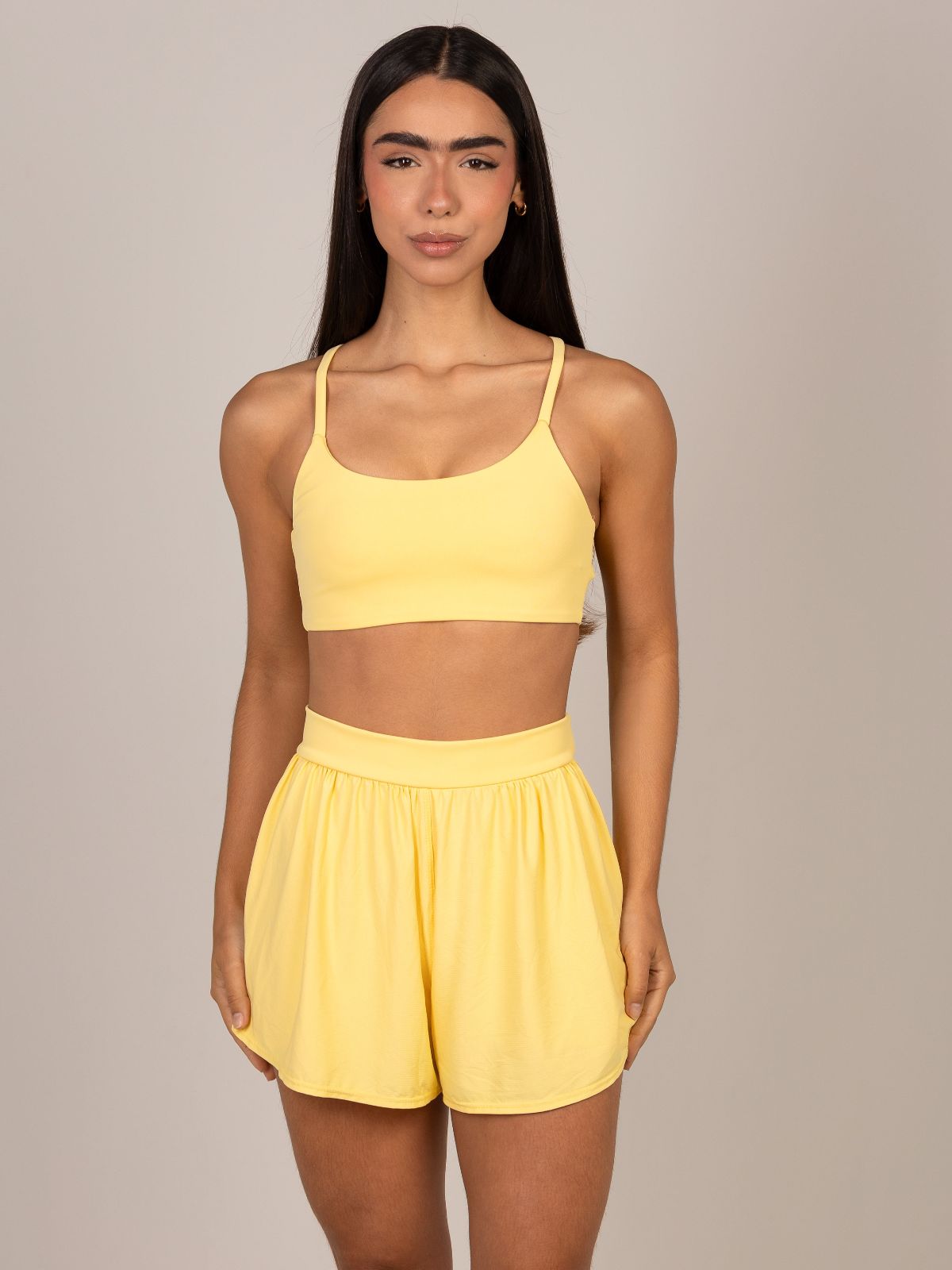 SHORT AIR AMARELO BUTTER