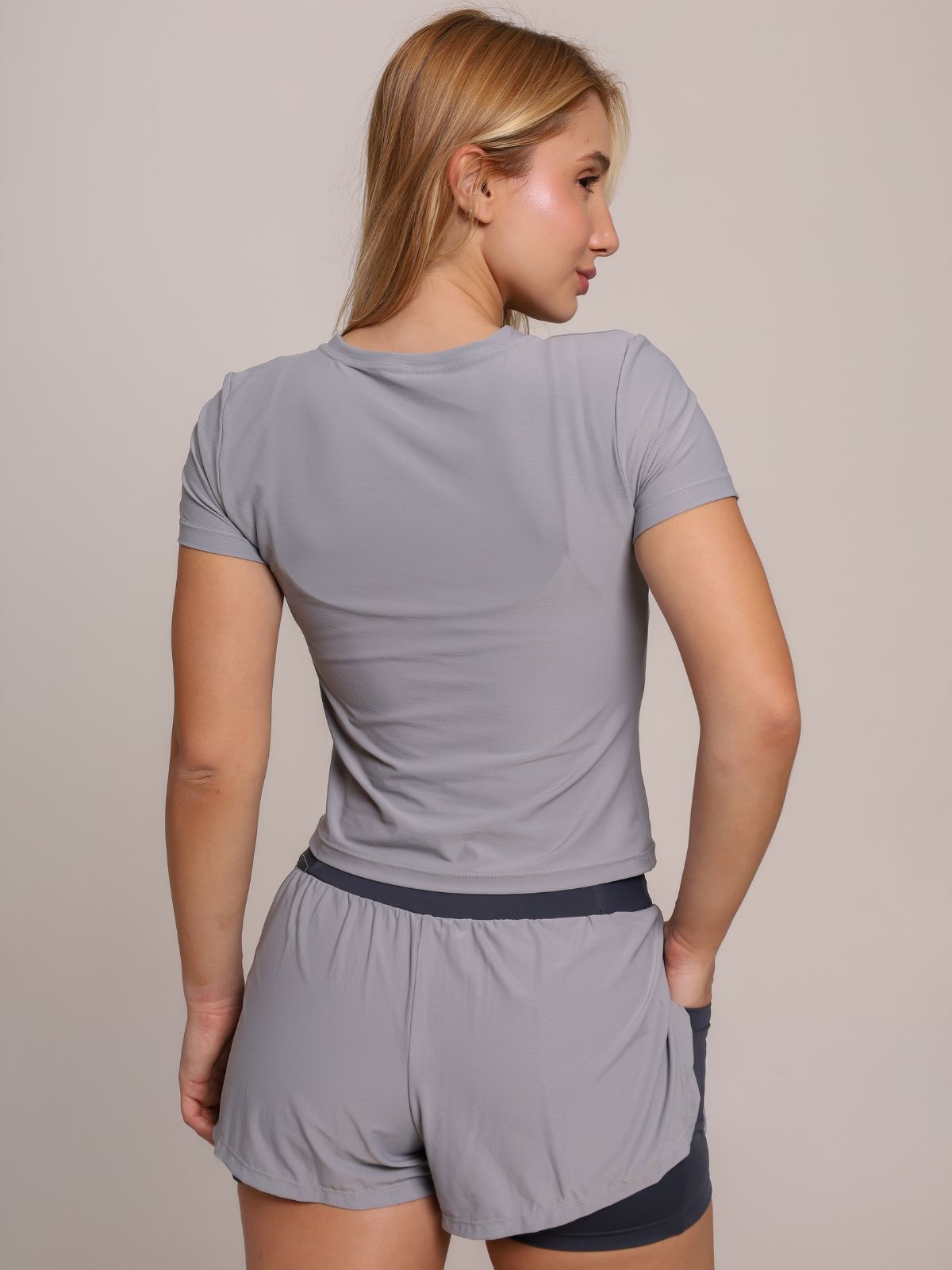 BABY TEE LIGHT GRAY