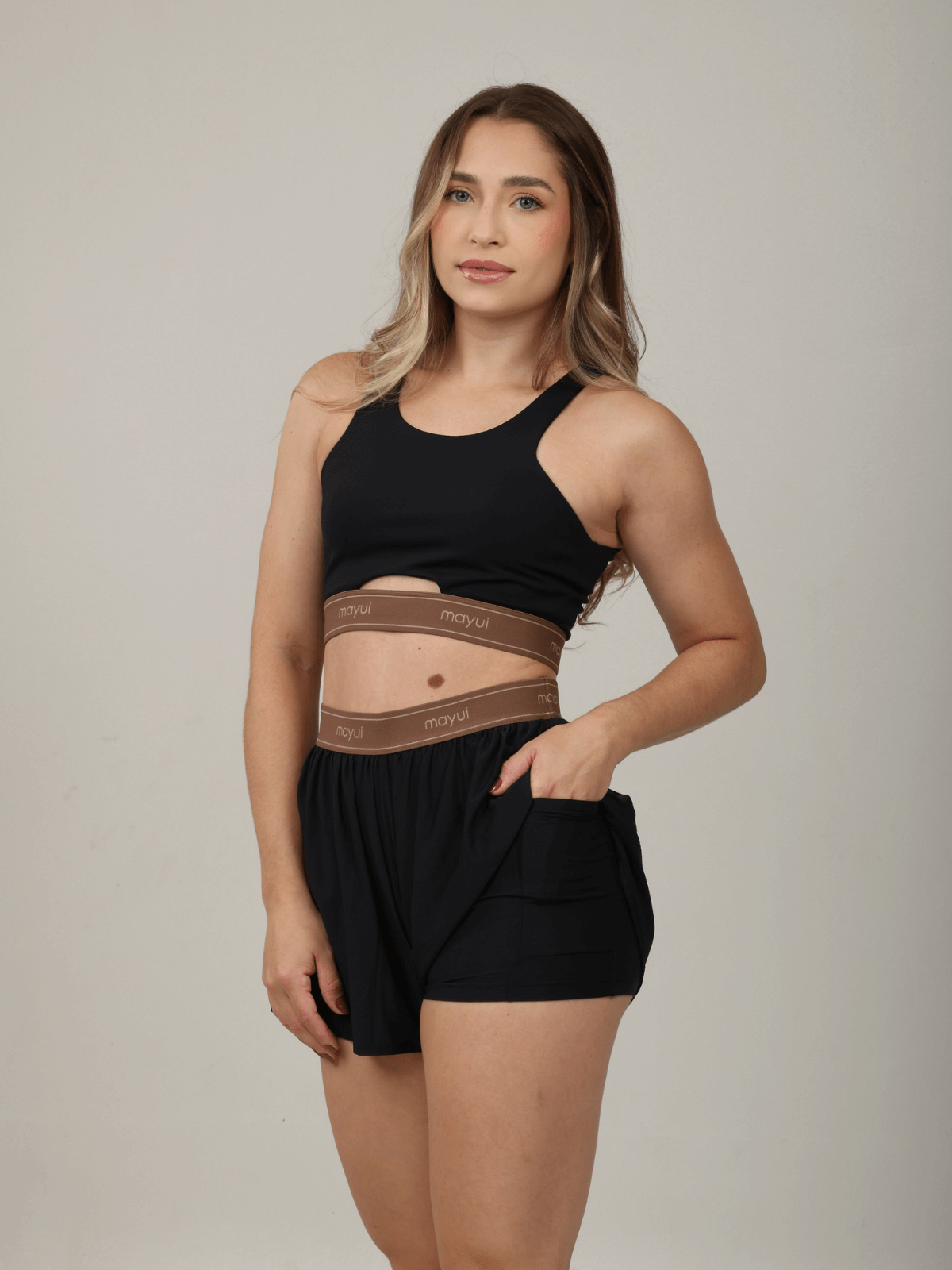 SHORT AIR PRETO COM EXPRESSO