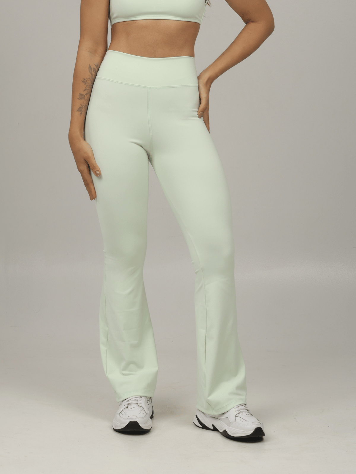 bdf8f9c9e712f3297e72e439e5a74818.png