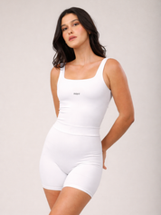 MACAQUINHO HUG BRANCO